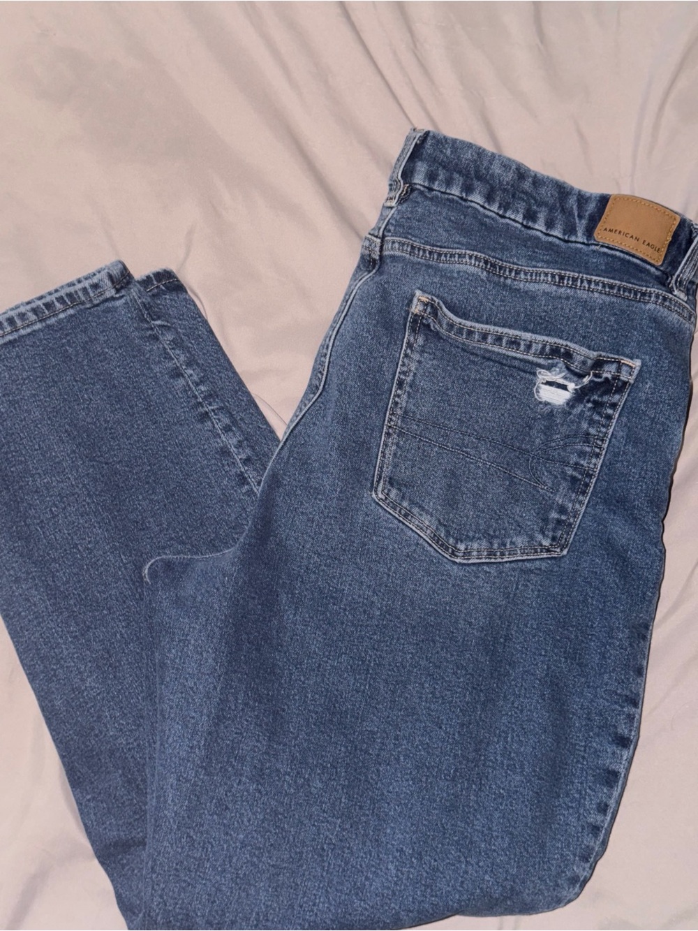 American Eagle Outfitters Women's Curvy Mom Jeans